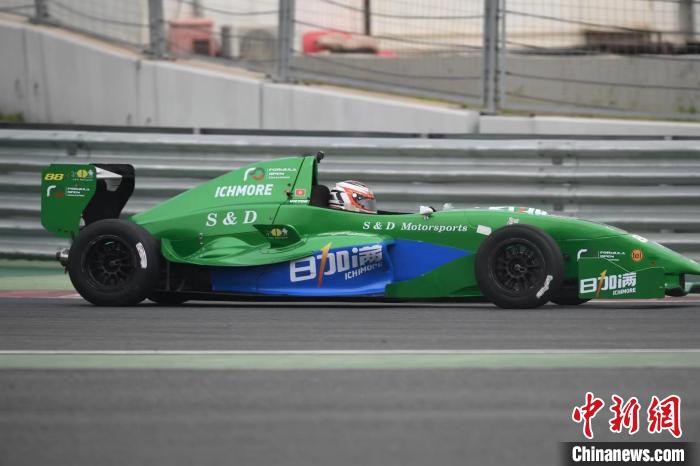 V1汽车世界夏日狂欢节点燃京津冀夏日激情