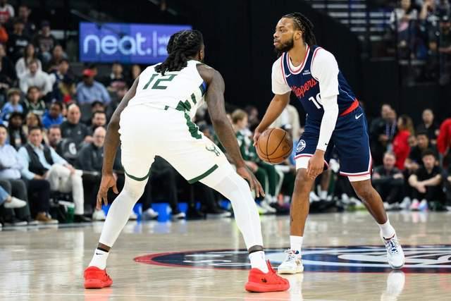 伦纳德爆发率队狂胜43分 快船三节奠定胜局